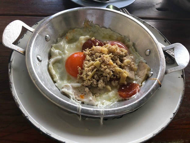 เมนูของร้าน ราชาไข่กระทะ