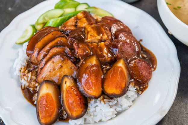 เมนูของร้าน เซี้ยเหล่ายี่ห้อ (ข้าวหมูแดงแปลงนาม)