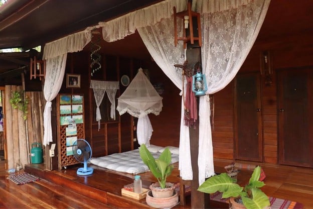 โฮมสเตย์บ้านนาต้นจั่น