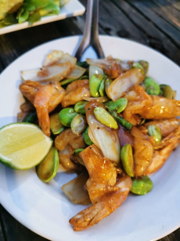 เมนูของร้าน ชาวเรือ