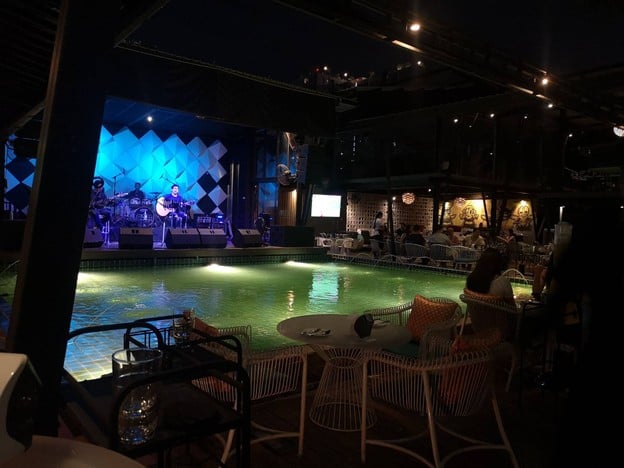 บรรยากาศ Bee Groove