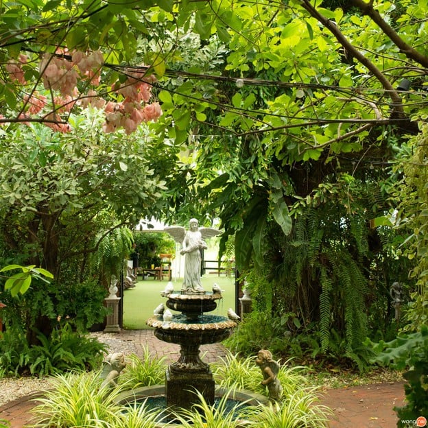 Garden Seen Cafe& Restuarant