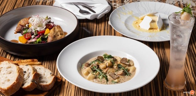 เมนูของร้าน La Tavola โรงแรมเรเนซองซ์ กรุงเทพฯ ราชประสงค์