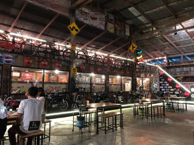 บรรยากาศ โกดัง9คาเฟ่