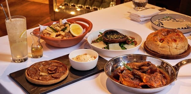 เมนูของร้าน Salvia แกรนด์ ไฮแอท เอราวัณ กรุงเทพฯ