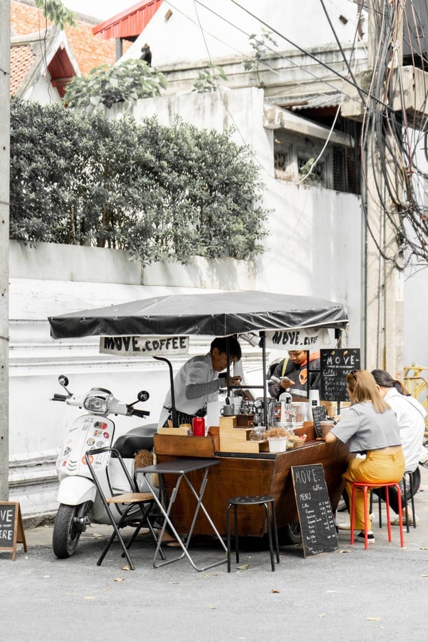 Move.coffee