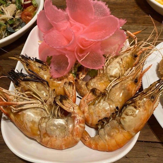 เมนูของร้าน ปลากะพง Prakapong Seafood