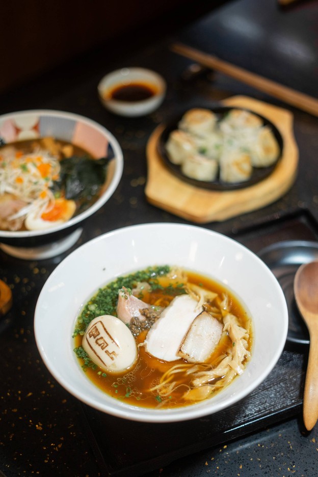 Tonchin Ramen เมอร์คิวรี่ วิลล์