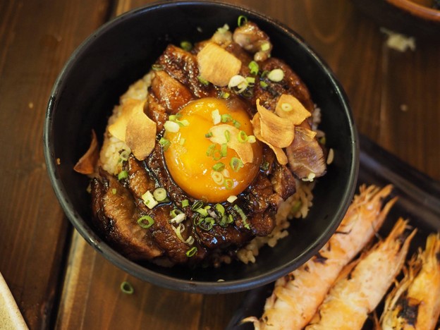 Kenshin Izakaya สีลม ธนิยะ