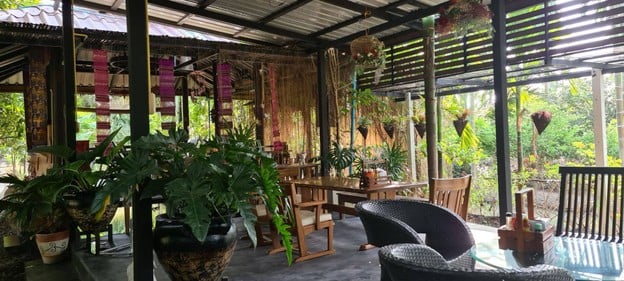 บรรยากาศ โพเมโล่ คาเฟ่’