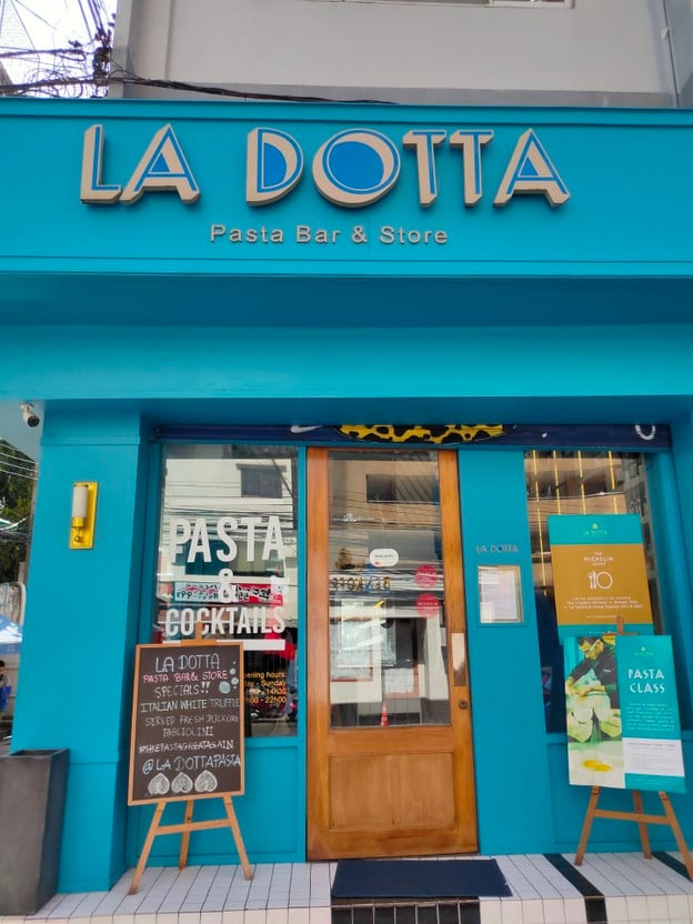 หน้าร้าน La Dotta Pasta Bar & Store ( Thonglor ) - ลา ด็อตต้า พาสต้าบาร์แอนด์สโตร์ ( สาขาทองหล่อ ) ทองหล่อ