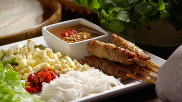 ใบเมี่ยง Cafe’ & Restaurant ม.ศิลปากร