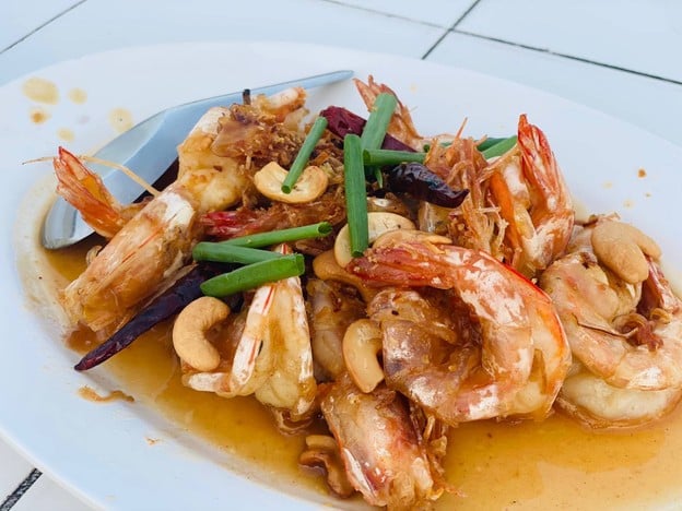 แหลมหินซีฟู้ด