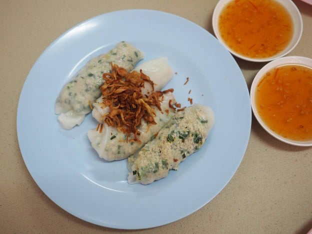 ข้าวเกรียบปากหม้อปารีส ธาตุเชิงชุม