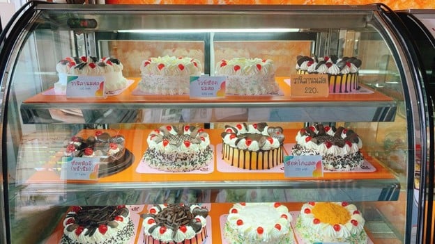 เค้กบ้านเนย