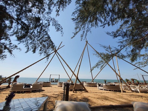 Cave Beach Club