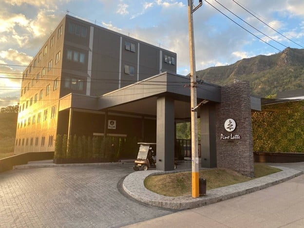 Pino Latte Resort & Cafe
