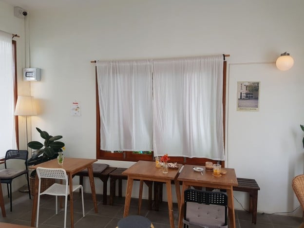 Orange Bliss Cafe