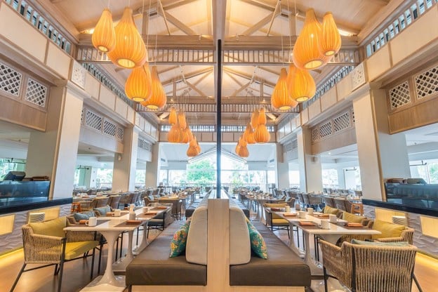 บรรยากาศ JW Cafe JW Marriott Phuket