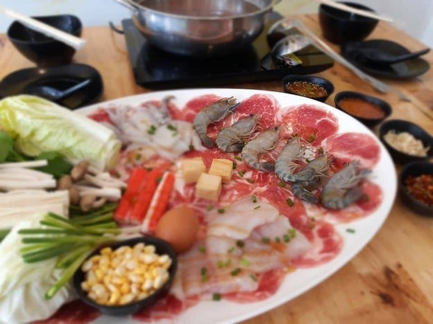 รื่นรมย์ชาบู