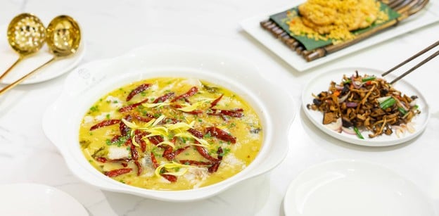 เมนูของร้าน LT Fish Restaurant CentralwOrld