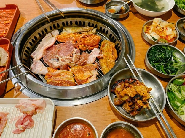 Kwang Han Roo