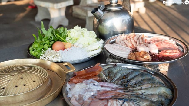 เมนูของร้าน ลองแลหมูกระทะ