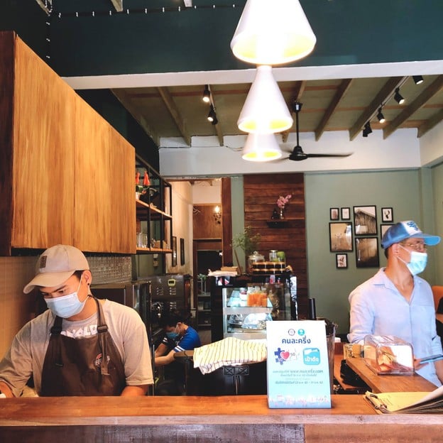คาเฟ่ สุ/ก/ภาพ ร้านมันเขี้ยว
