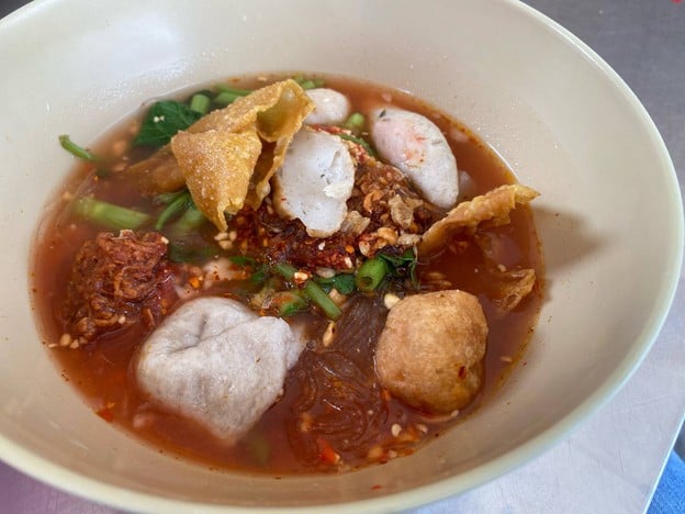 เมนูของร้าน เย็นตาโฟรสเด็ด แบริ่ง 68