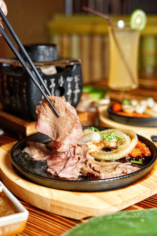 Okada Izakaya - อาหารญี่ปุ่น おかだ นิมมาน ซอย 9