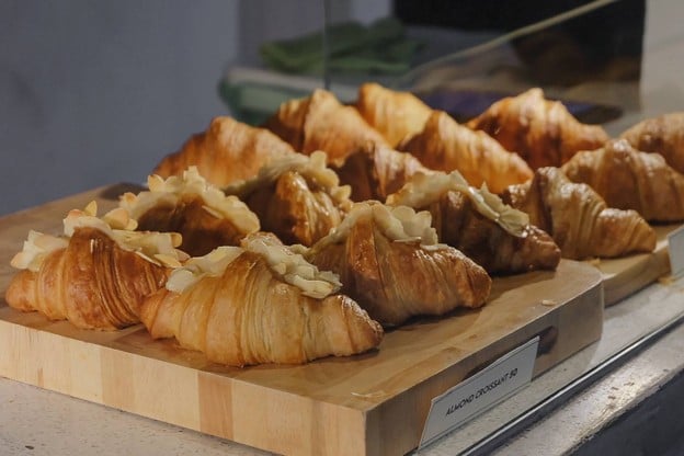 Niwo Coffee & Croissant Sukhumvit 39 สุขุมวิท 39