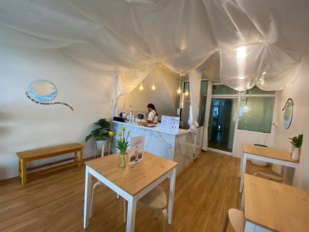 YumeNoMi : Drinks & Sweets Specialty Store salaya