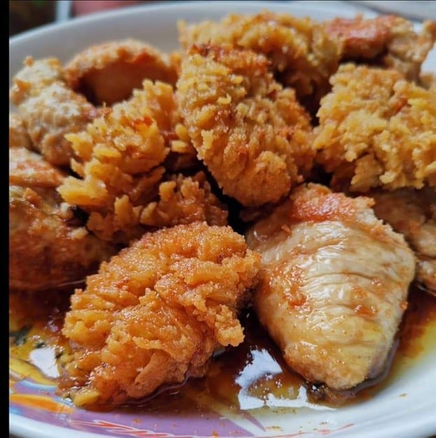 เมนูของร้าน ข้าวต้มปลาปัญญาชน พัทยากลางสาย3