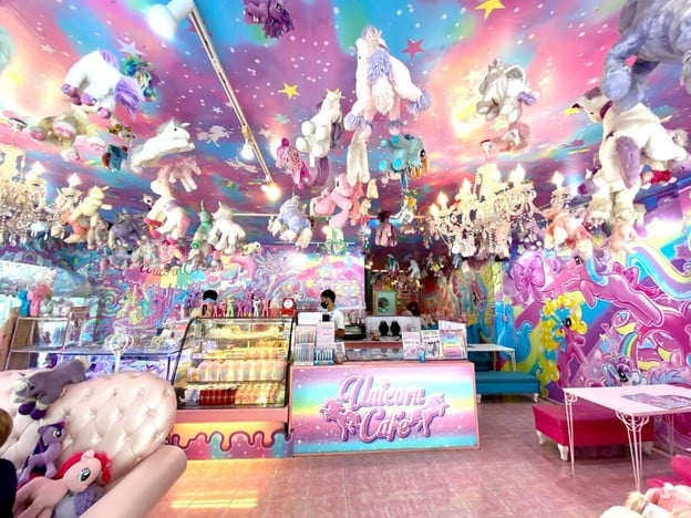 Unicorn Café สาทร