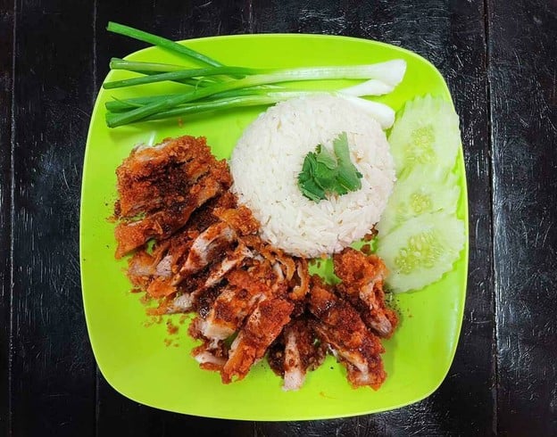 เมนูของร้าน ข้าวมันไก่ลุงอ้วนประตู109