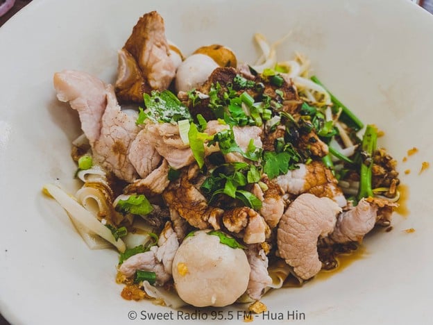 ก๋วยเตี๋ยวเฉินหลง