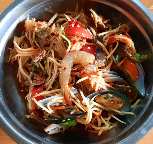 เมนูของร้าน ส้มตำเจ๊เอียง