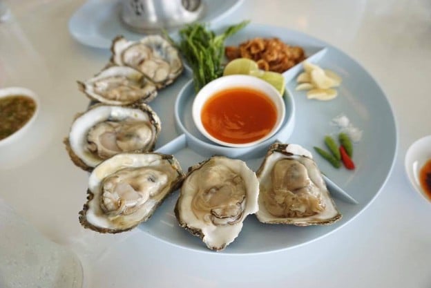 เมนูของร้าน ตาปีซีฟู้ด