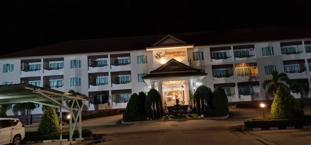 โรงแรมสยามธาราเพลส