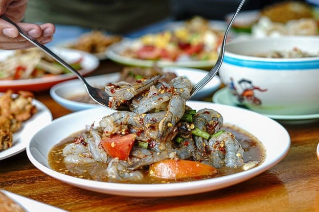 ร้านส้มตำปูม้ารสทิพย์ หนองป่าครั่ง