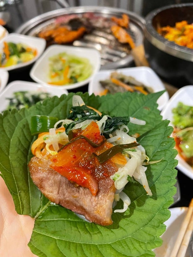ร้านเกาหลีล้ำลำ มีโชคพลาซ่า