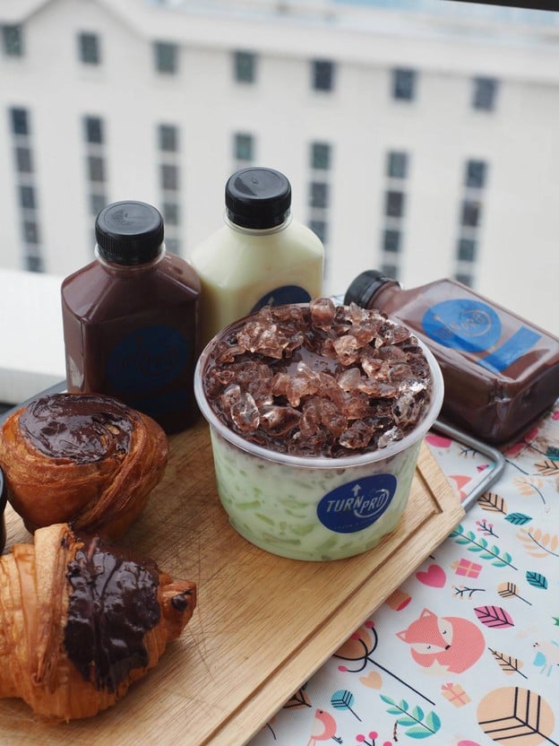 Turn Pro Cocoa & Drinks