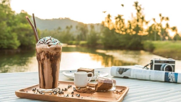 Sailors Lounge cafe - ริมคลอง Cafe