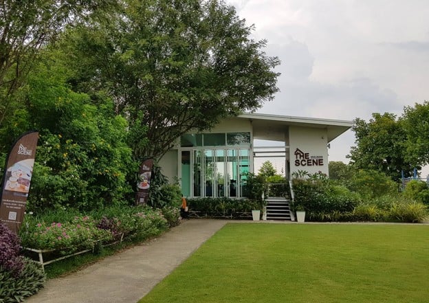 หน้าร้าน The Scene Cafe By The River