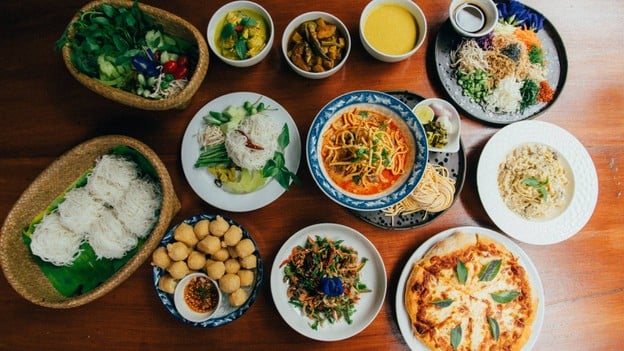 ร้านอาหารบ้านทรงไทย