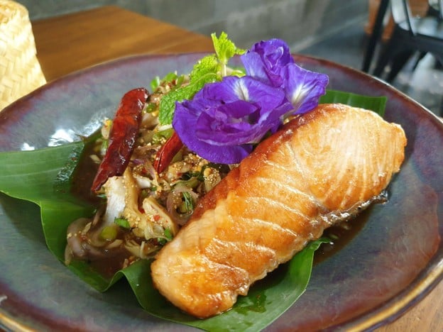 Cafe’Lae Bua (คาเฟ่แลบัว)