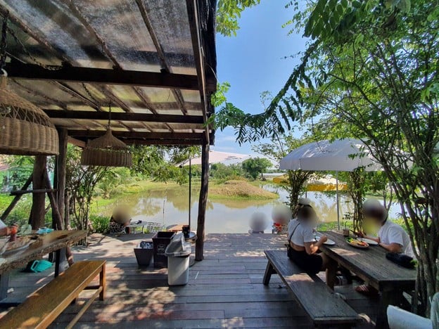 บรรยากาศ Chill Out Farm & Cafe