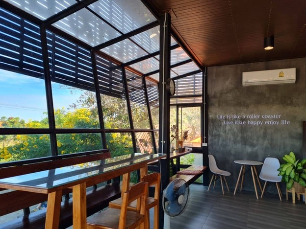 บรรยากาศ นั่งเล่น วังน้ำเย็น