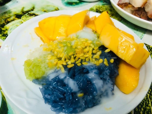 ข้าวเหนียวมูนเนรมิต โชคชัย4 ลาดพร้าว นาคนิวาส (ปากซอย)