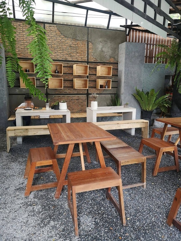 A minute coffee house